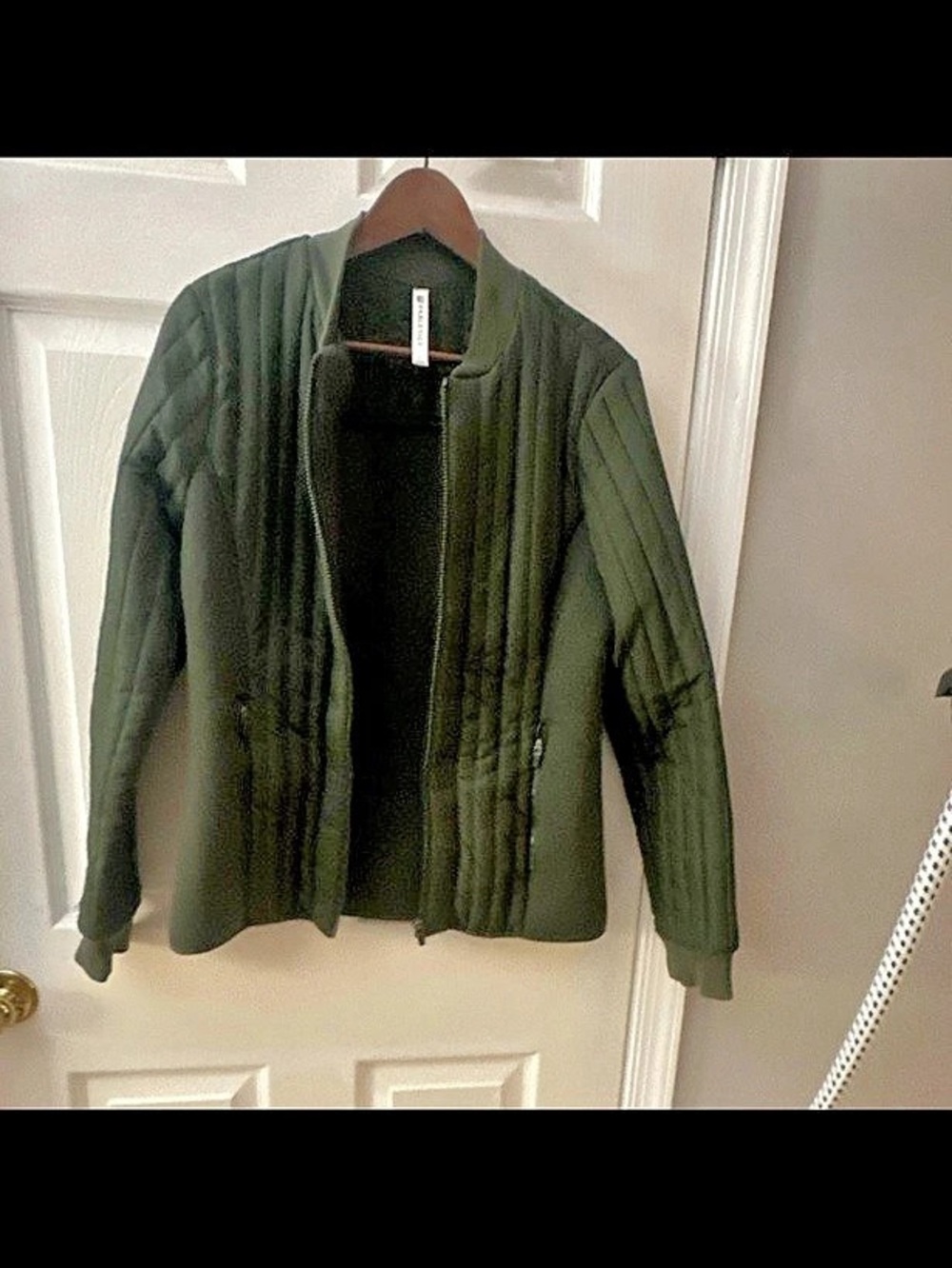 Fabletics Quilted Puffer Jacket in Green Large Like New